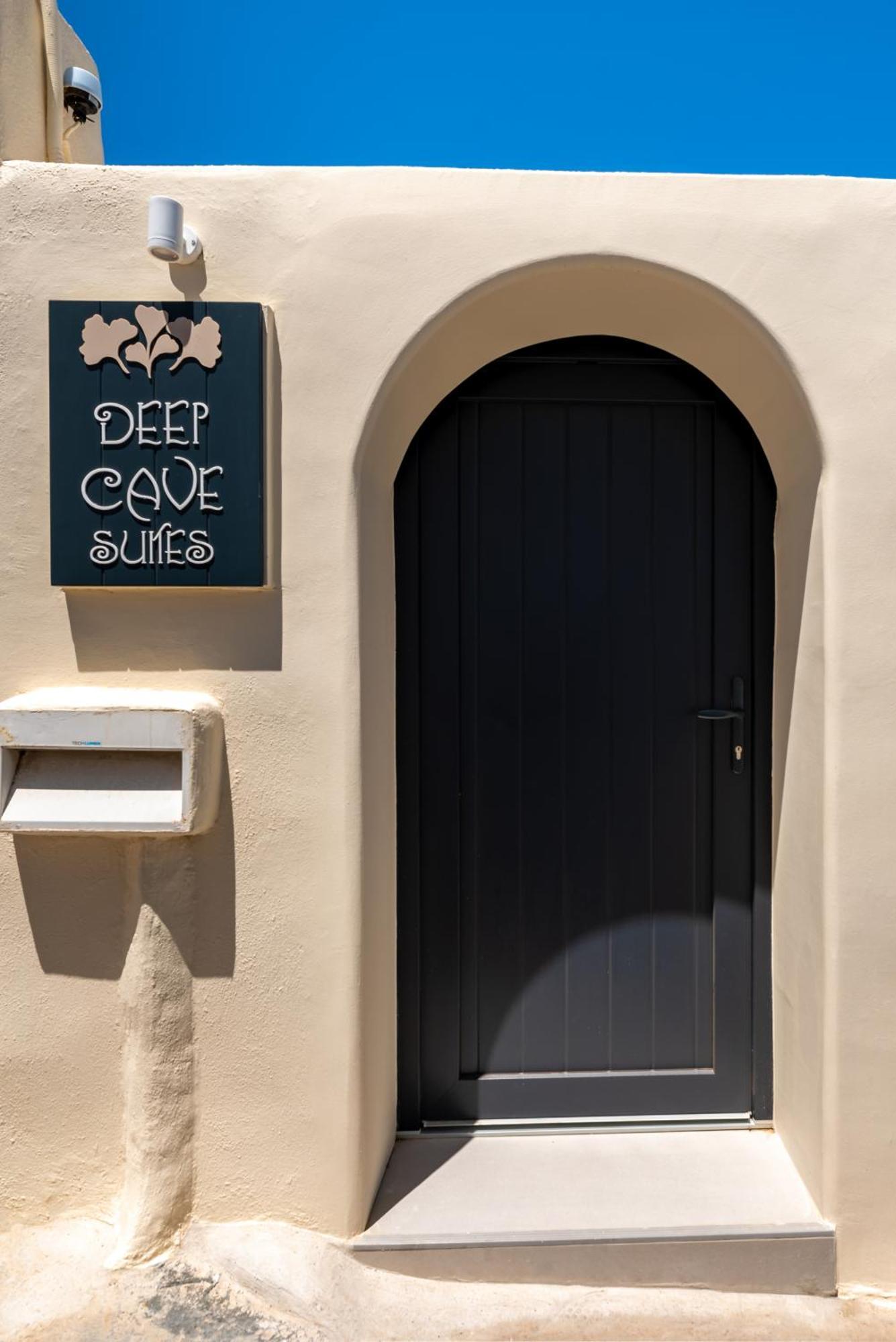 Deep Cave Suites Kontochori Fira  Luaran gambar