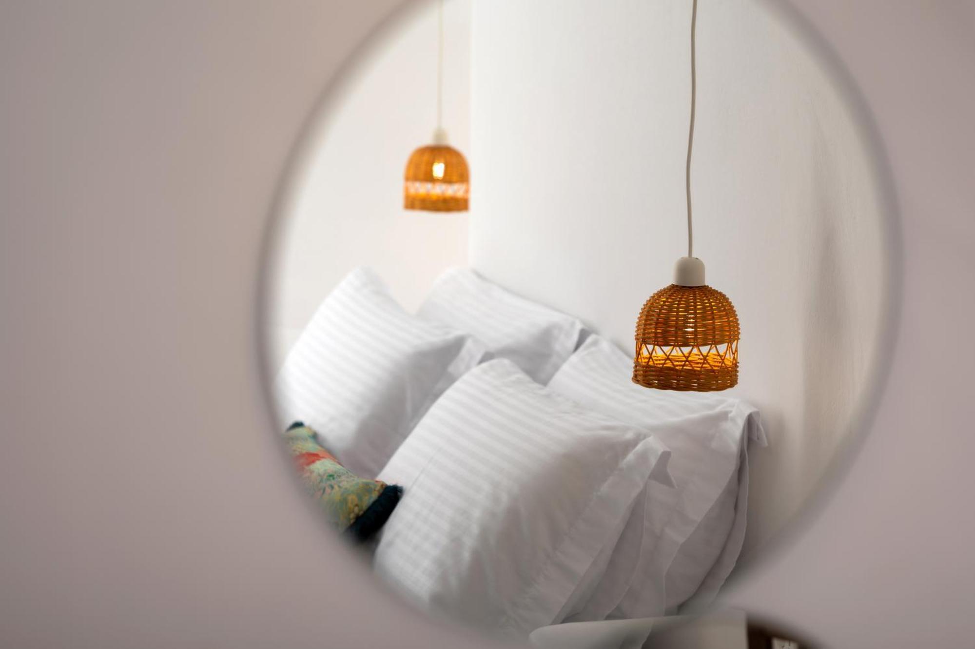 Deep Cave Suites Kontochori Fira  Luaran gambar