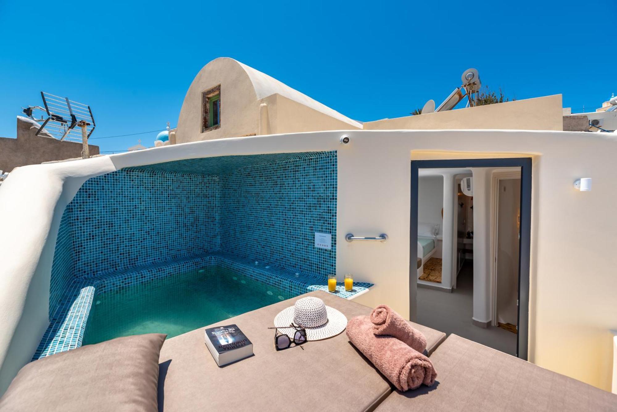 Deep Cave Suites Kontochori Fira  Luaran gambar