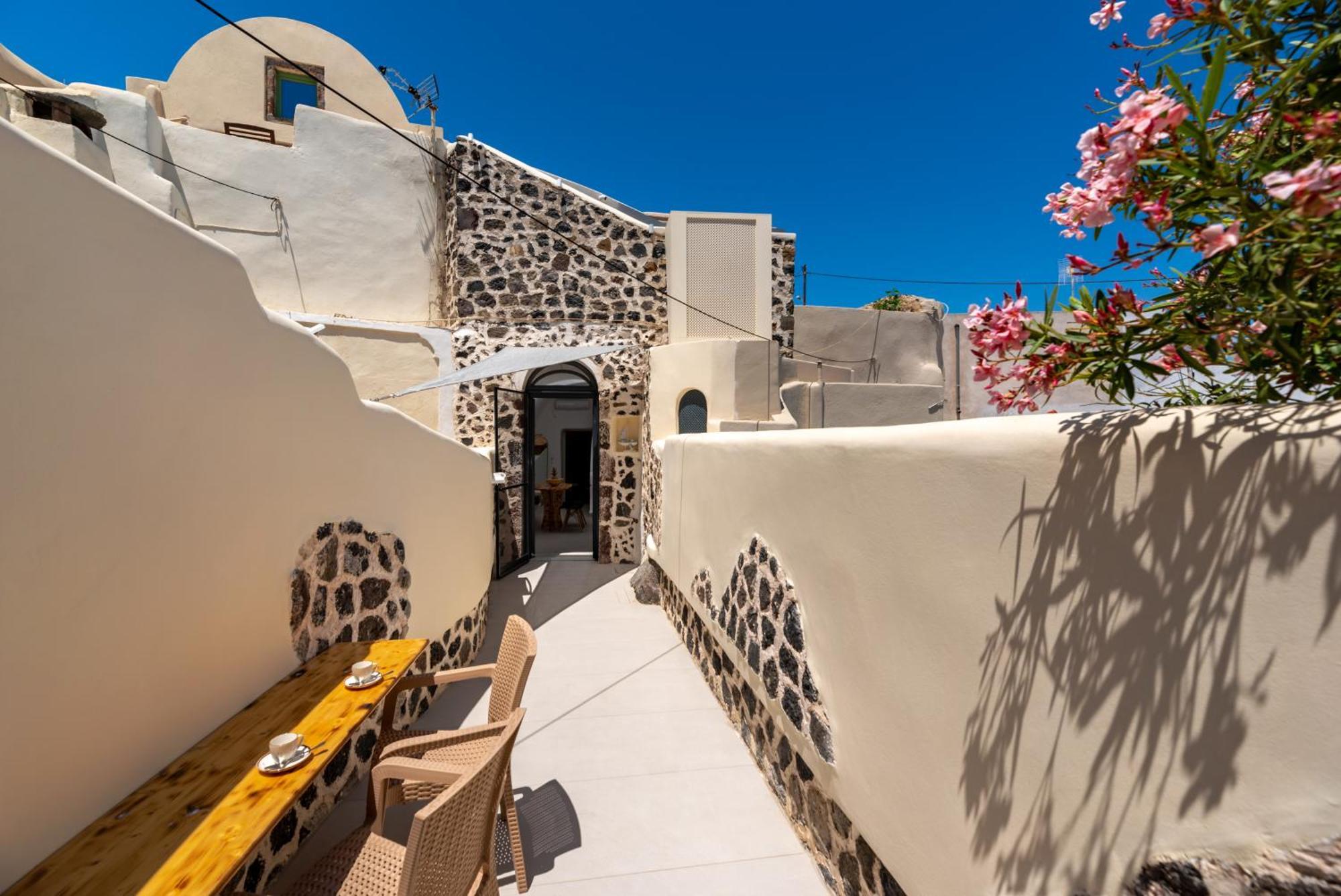 Deep Cave Suites Kontochori Fira  Luaran gambar